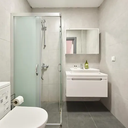 Kerem Apartament